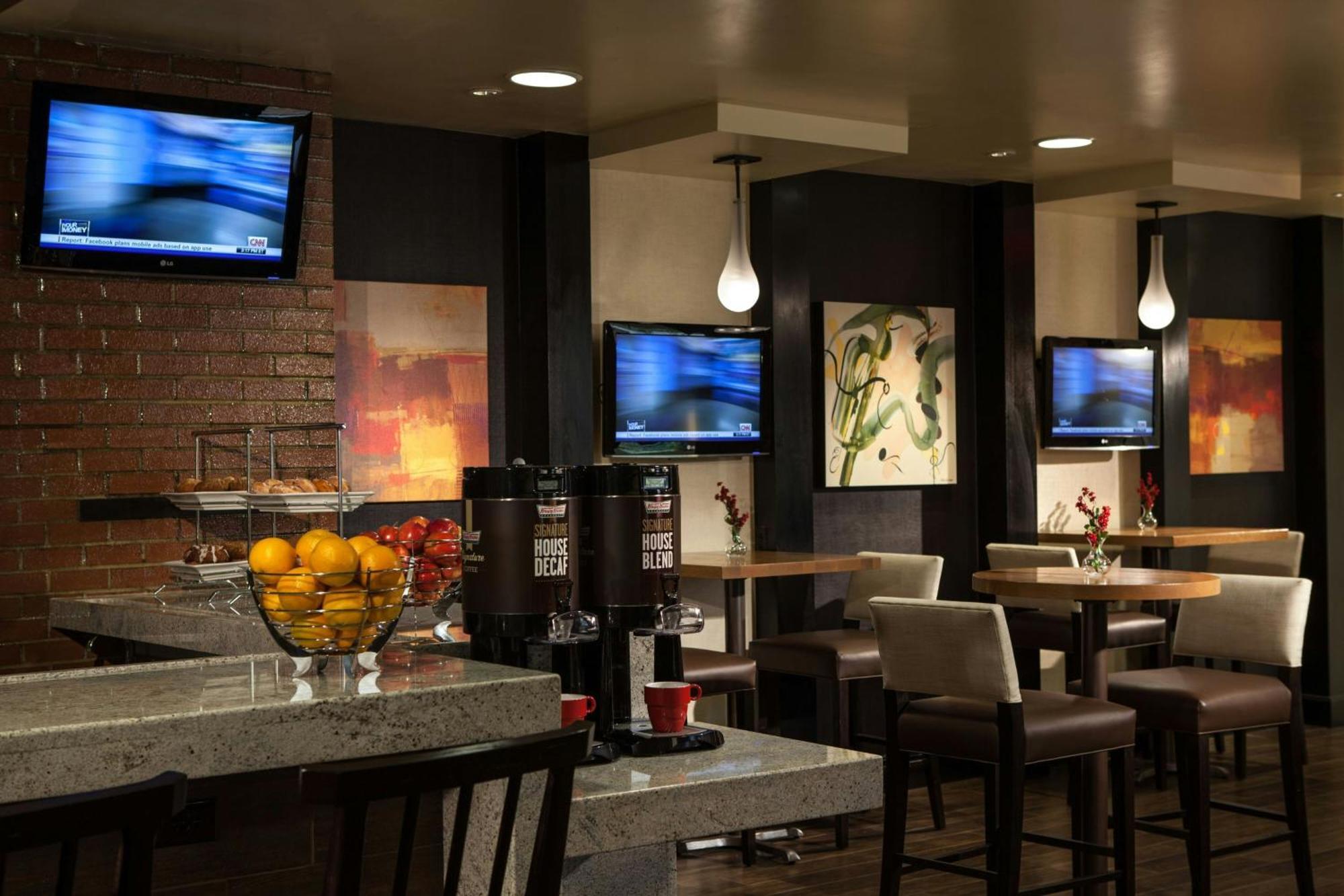 Greensboro-High Point Marriott Airport Esterno foto
