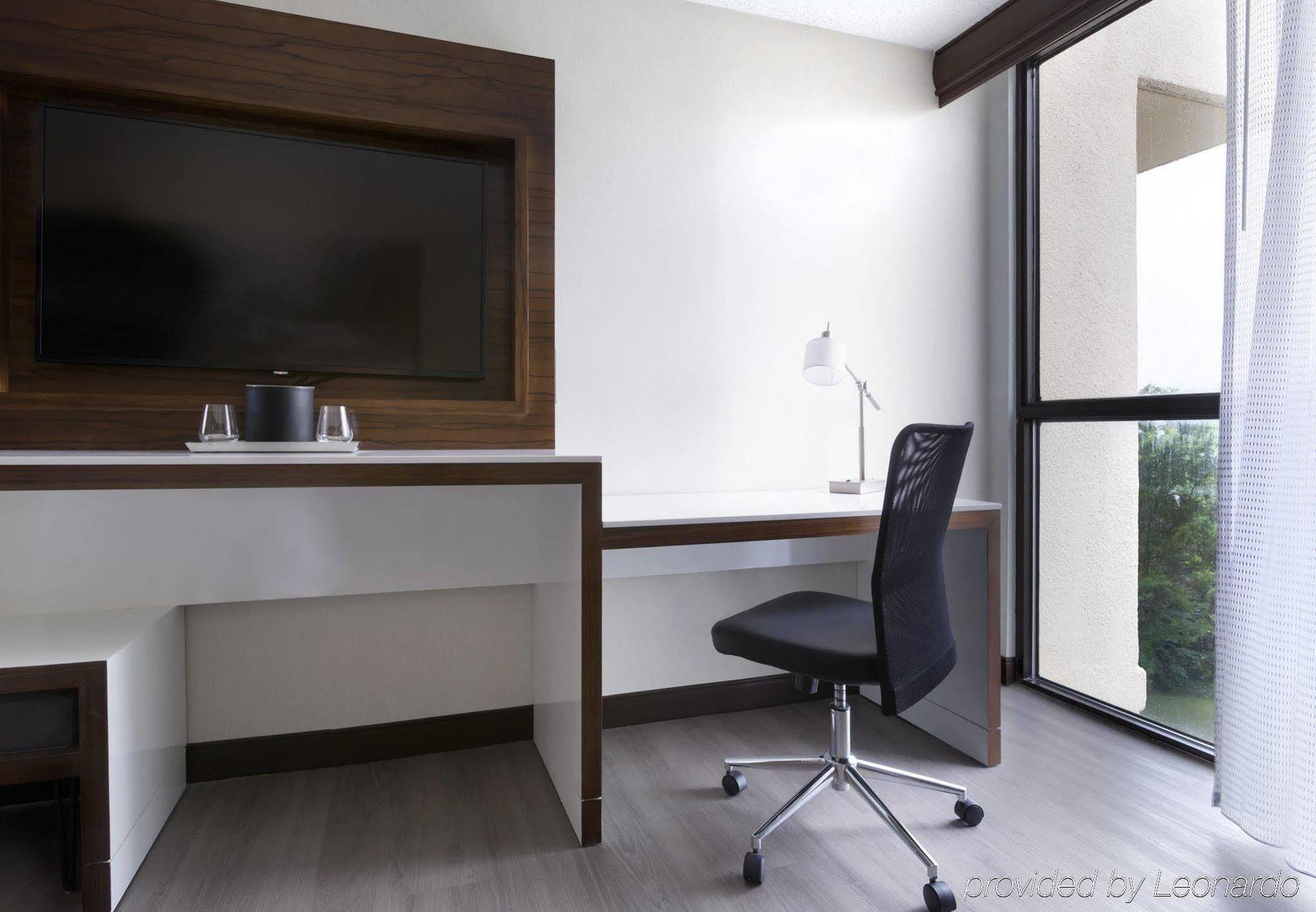 Greensboro-High Point Marriott Airport Esterno foto